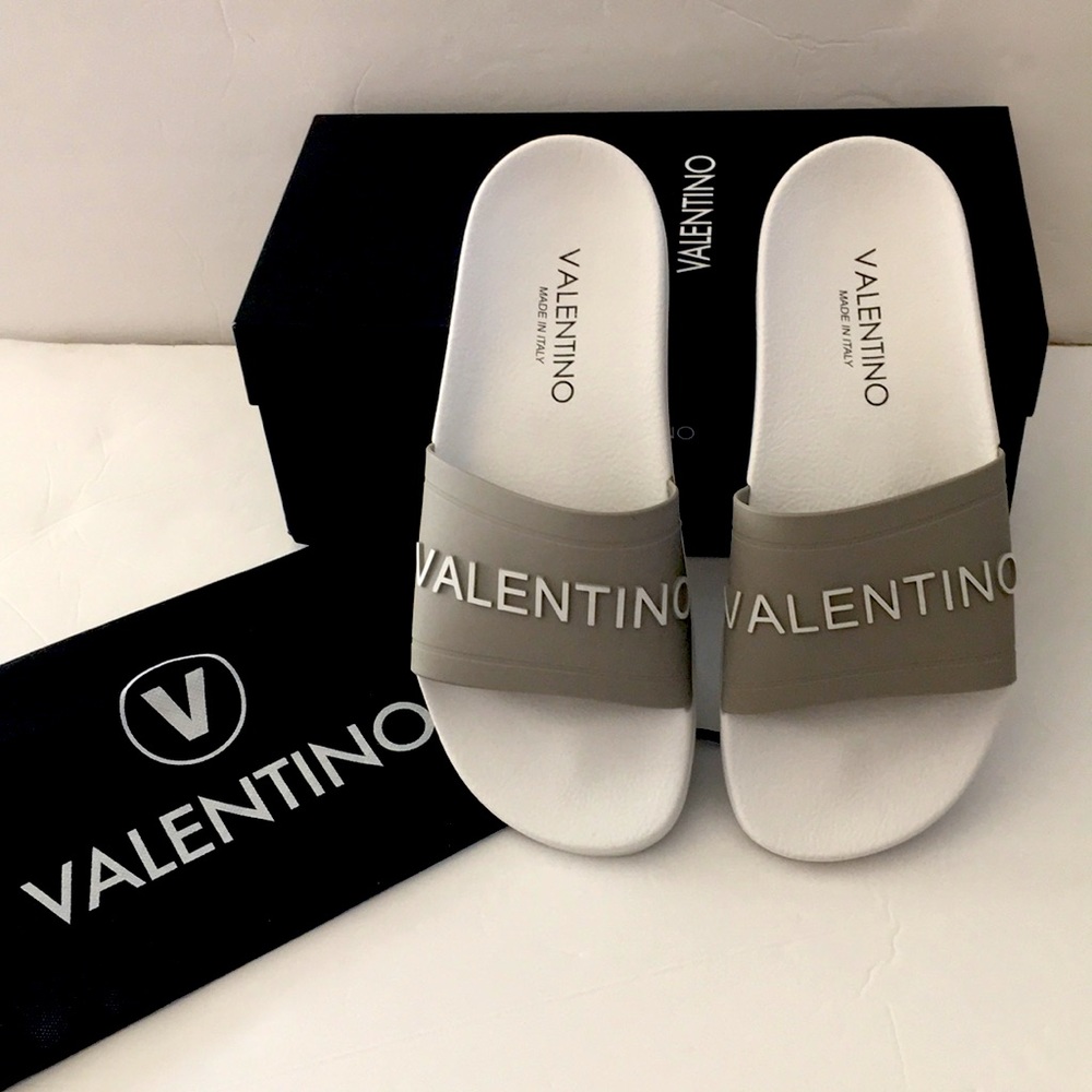 🌠Clearance! Valentino Men’s Pool Sandals/Slides